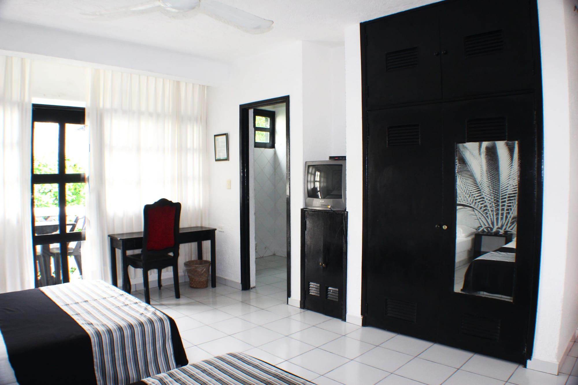 มายา เดล มาร์ ออน ฟิฟธ์ อเวนิว Hotel ปลายาเดลการ์เมน ภายนอก รูปภาพ